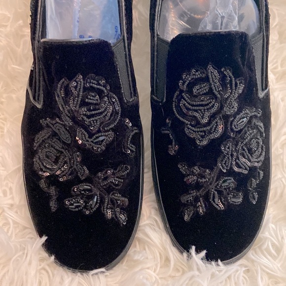 MK VELVET and Sequins, Black Loafers NWOT, EUC - Picture 2 of 7